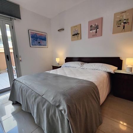 BADALONA BEACH APARTMENt Kültér fotó