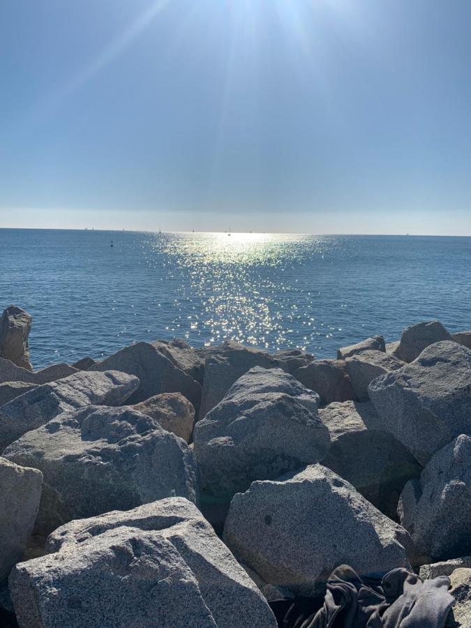 BADALONA BEACH APARTMENt Kültér fotó